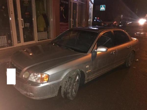 В Ессентуках иномарка сбила мужчину, переходившего дорогу